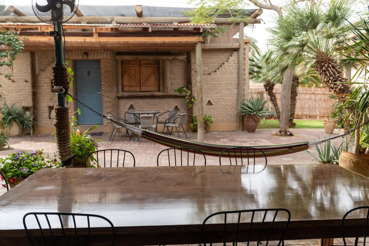 Desert Routes Inn Shvilim ba Midbar Hazeva Eksteriør bilde