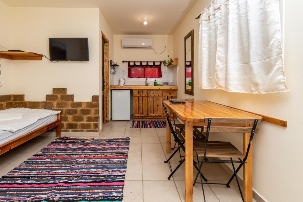 Desert Routes Inn Shvilim ba Midbar Hazeva Eksteriør bilde