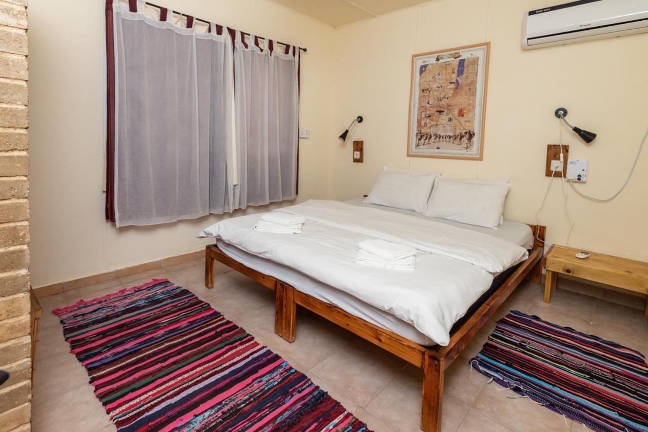 Desert Routes Inn Shvilim ba Midbar Hazeva Eksteriør bilde