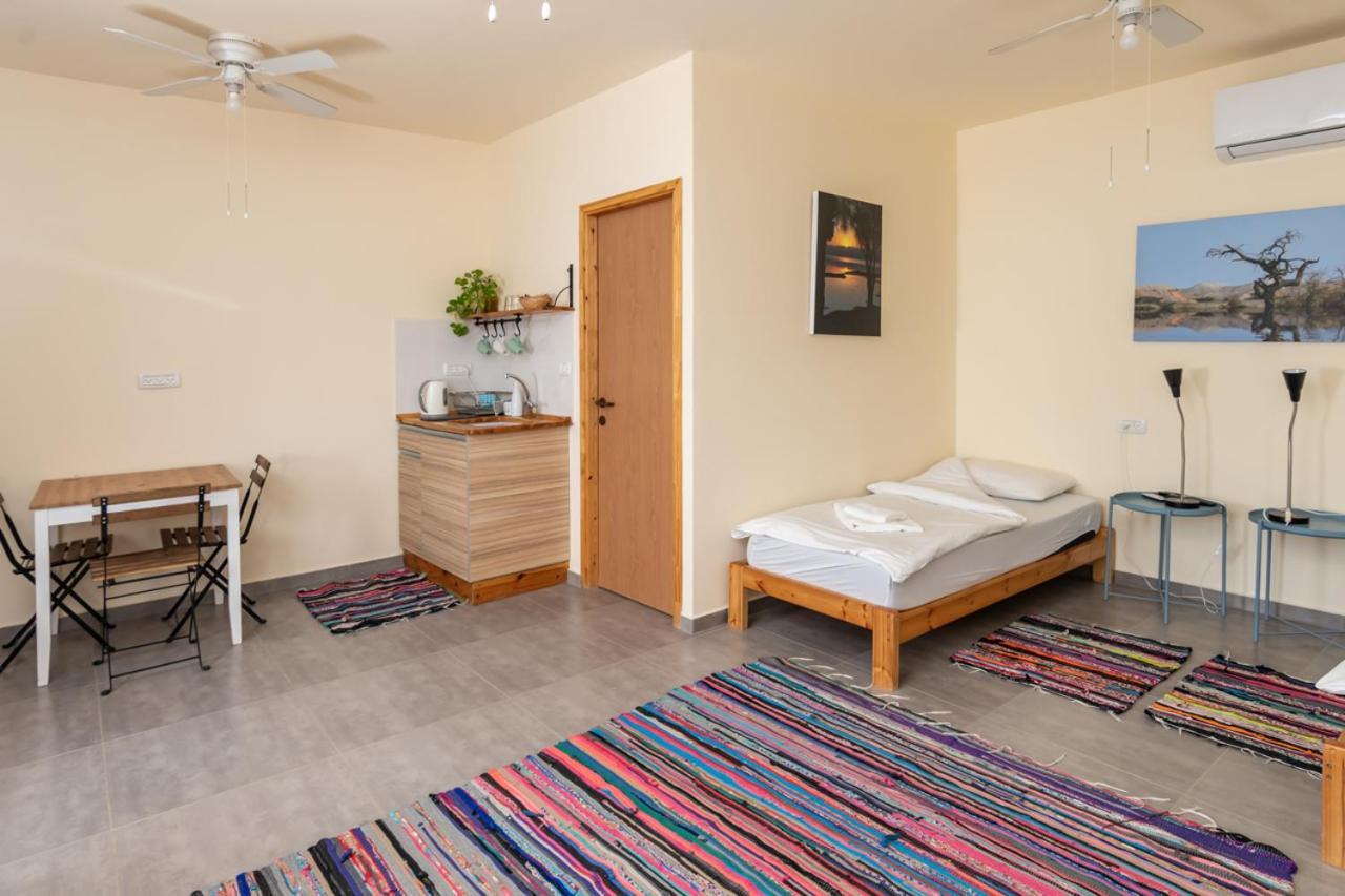 Desert Routes Inn Shvilim ba Midbar Hazeva Eksteriør bilde