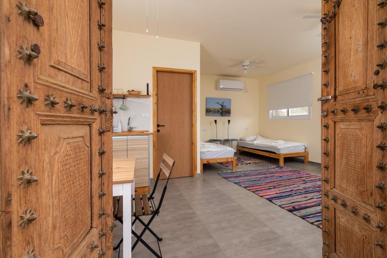 Desert Routes Inn Shvilim ba Midbar Hazeva Eksteriør bilde
